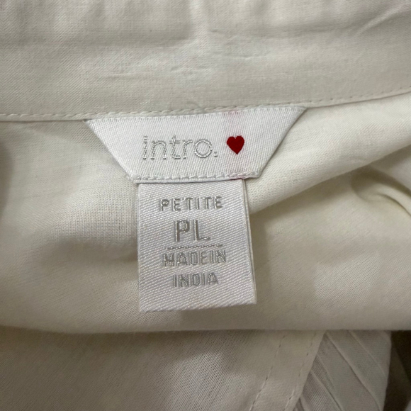 Intro Petite White Embroidered Button Front Shirt Size PL - Picture 7 of 8
